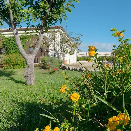 Delle Rose, & Horse Riding 3*