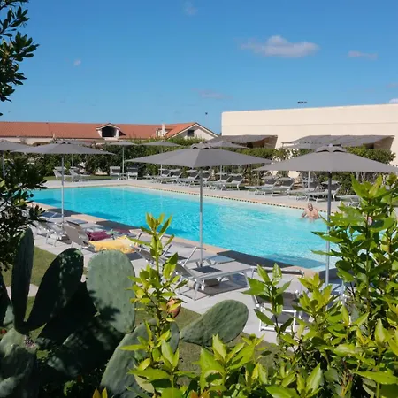 Hotel Delle Rose, & Restaurant